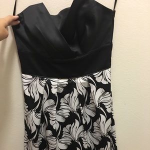 White House Black Market Strapless Cocktail Dress